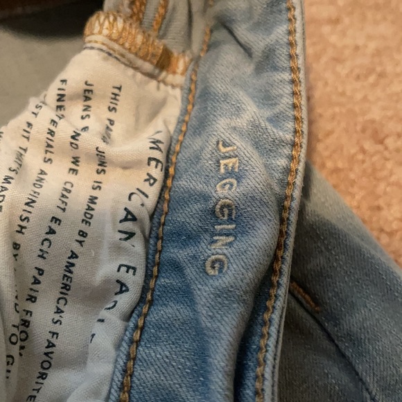 American Eagle jeans size 2 - Picture 3 of 4